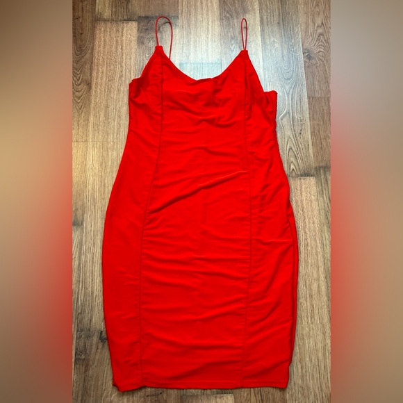 Red Mini dress size small, great condition only worn once - Picture 2 of 2